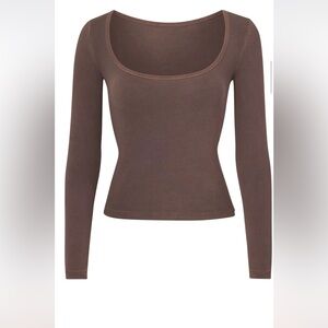 Skims brown long sleeve
